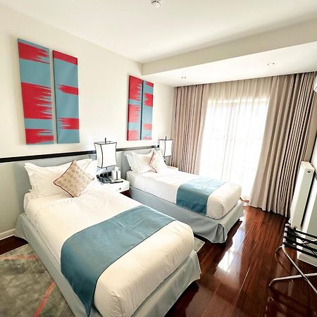 Somerset City Centre Atyrau Ngoại thất bức ảnh