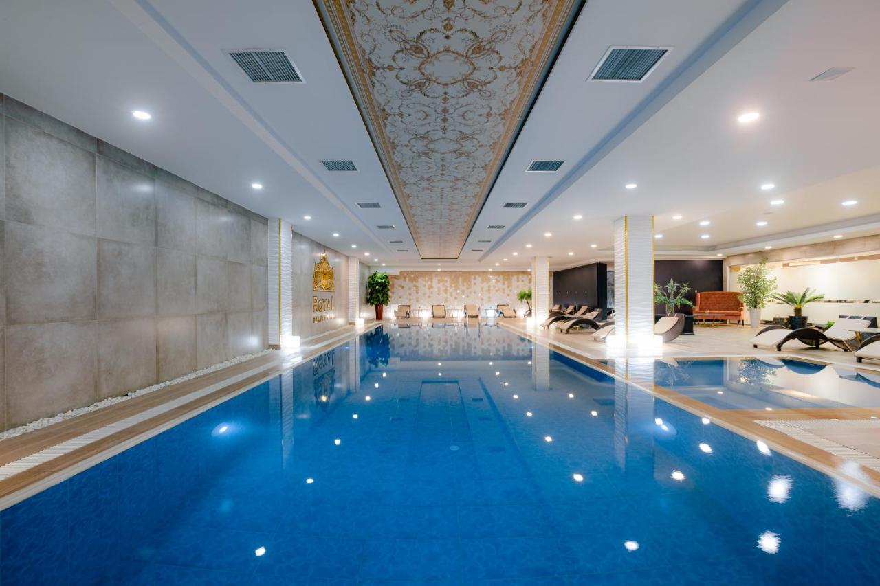 Somerset City Centre Atyrau Ngoại thất bức ảnh