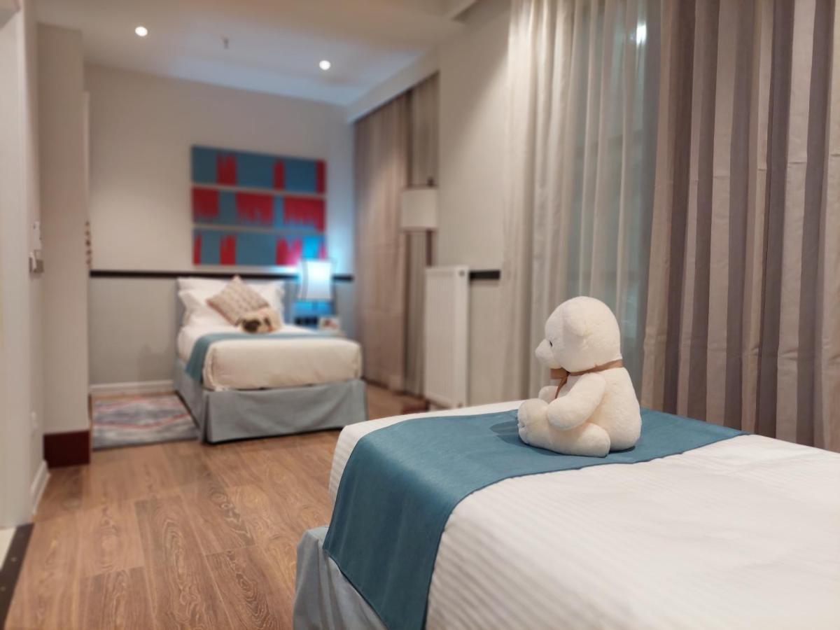 Somerset City Centre Atyrau Ngoại thất bức ảnh