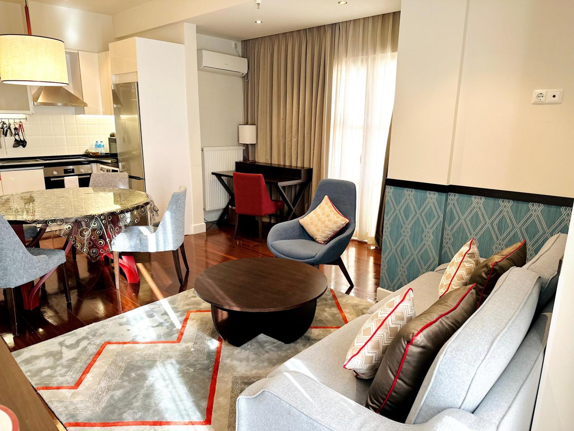 Somerset City Centre Atyrau Ngoại thất bức ảnh