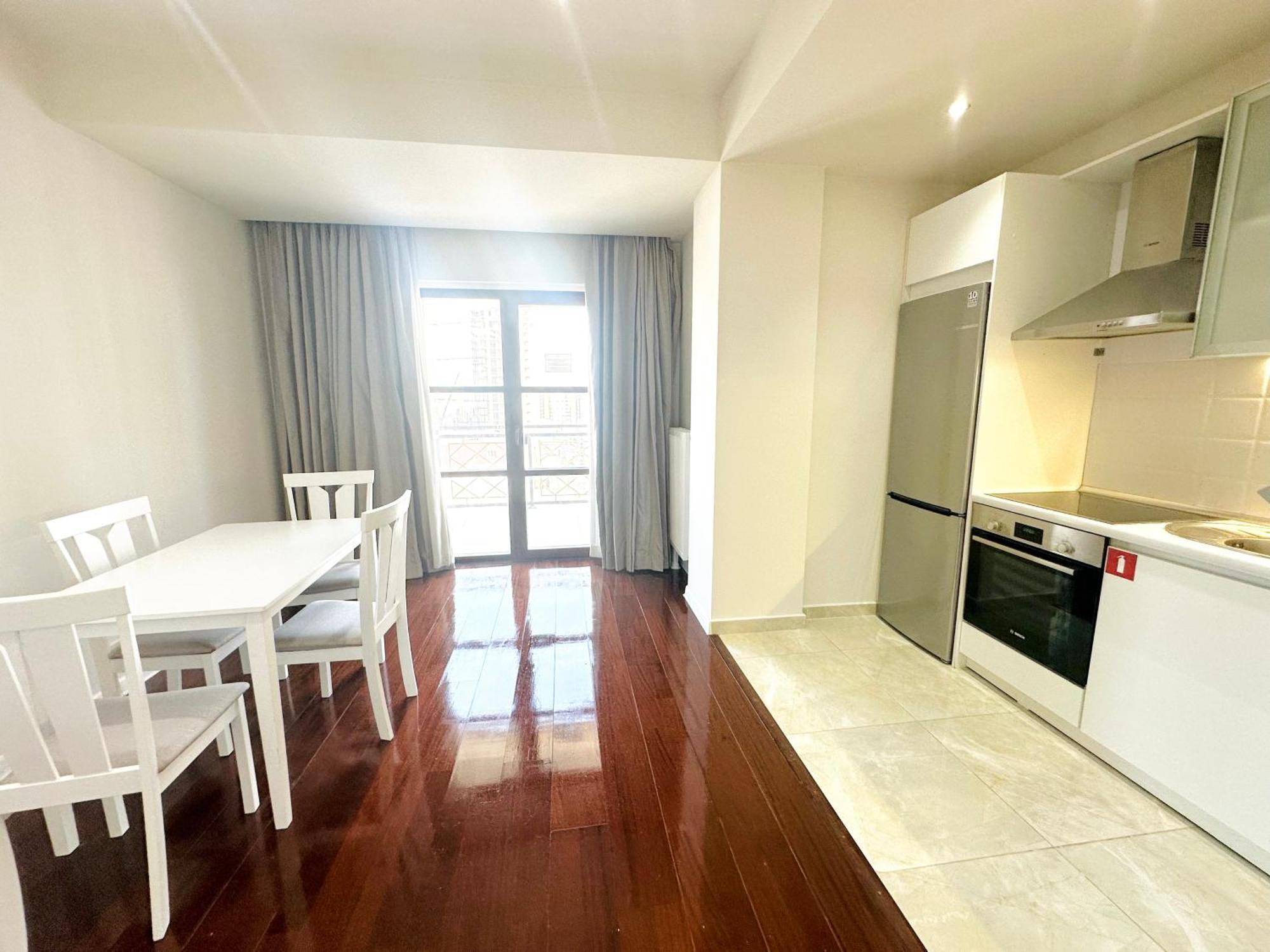 Somerset City Centre Atyrau Ngoại thất bức ảnh